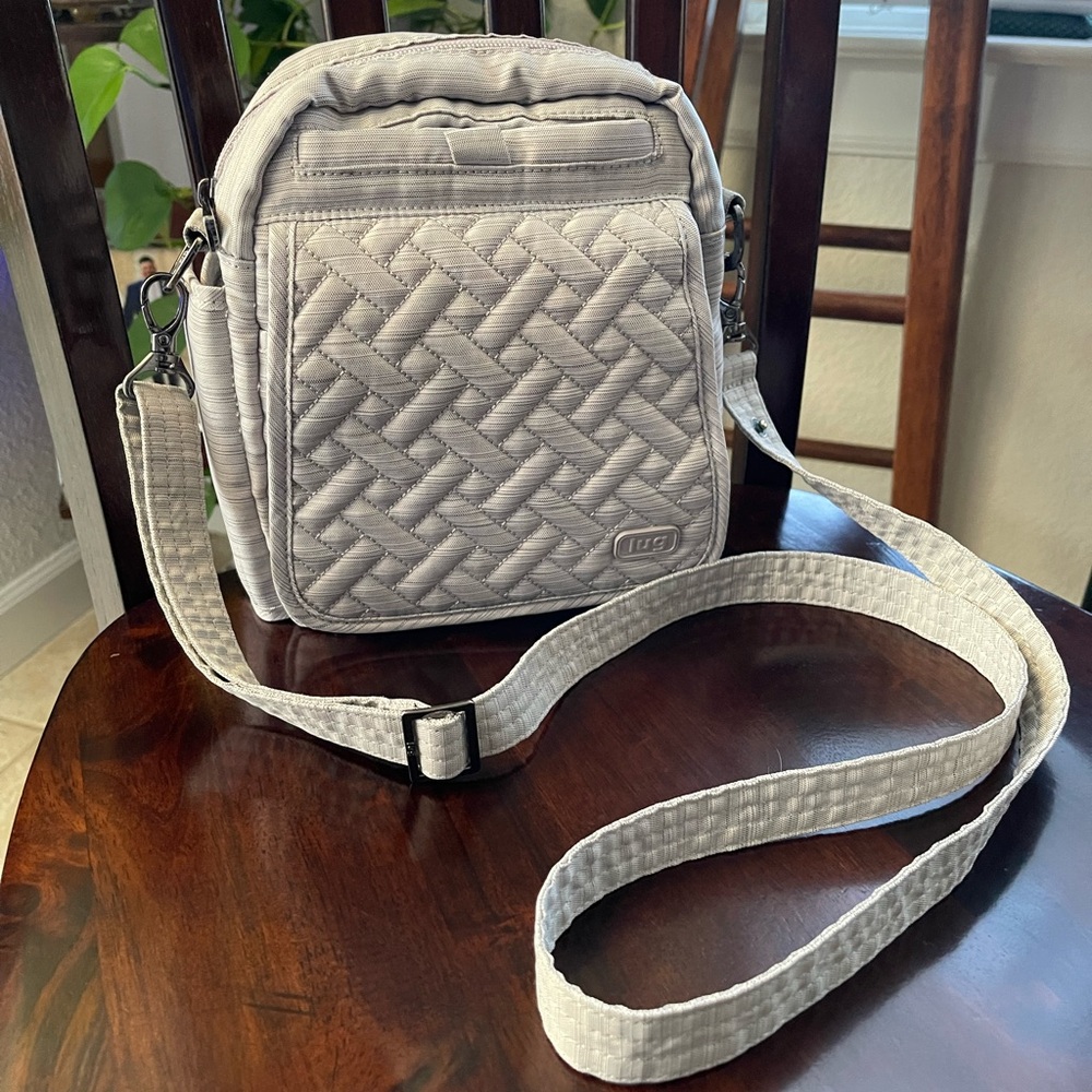 Lug Flapper Gray Quilted Crossbody Purse Lightweight